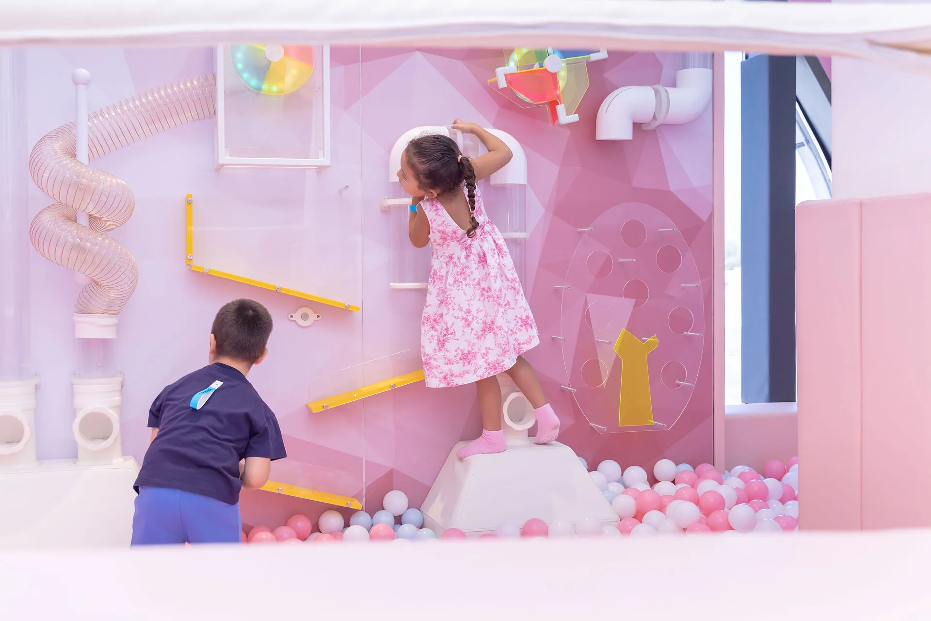 Lemonade Play & Discovery Center